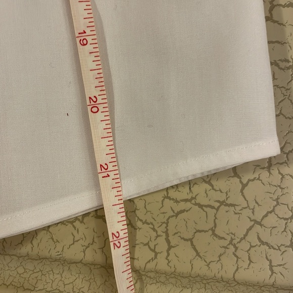 Talbots Wrinkle Resistant White Shirt. P8 - Picture 10 of 10